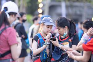 BIB: 
                            <button type="button" onclick="openModal(13717151)" class="btn btn-primary btn-sm float-right btn-popup" data-toggle="modal" data-target=".modal-high-quality">
                        <i class="fas fa-shopping-cart"></i> Add to Cart
                    </button>
                                            <button type="button" onclick="isThisMe(13717151, true)" class="btn btn-success btn-sm float-right btn-popup btn-isme hidden" data-toggle="tooltip" data-placement="bottom" title="นี่คือรูปของคุณใช่ไหม คลิกที่นี่เพื่อเอาเข้าอัลบั้ม">
                        <i class="fas fa-plus"></i> Add to album
                    </button>
                    <button type="button" onclick="isThisMe(13717151, false)" class="btn btn-warning btn-sm float-right btn-popup btn-isnotme hidden">
                        <i class="fas fa-ban"></i> Remove from album
                    </button>